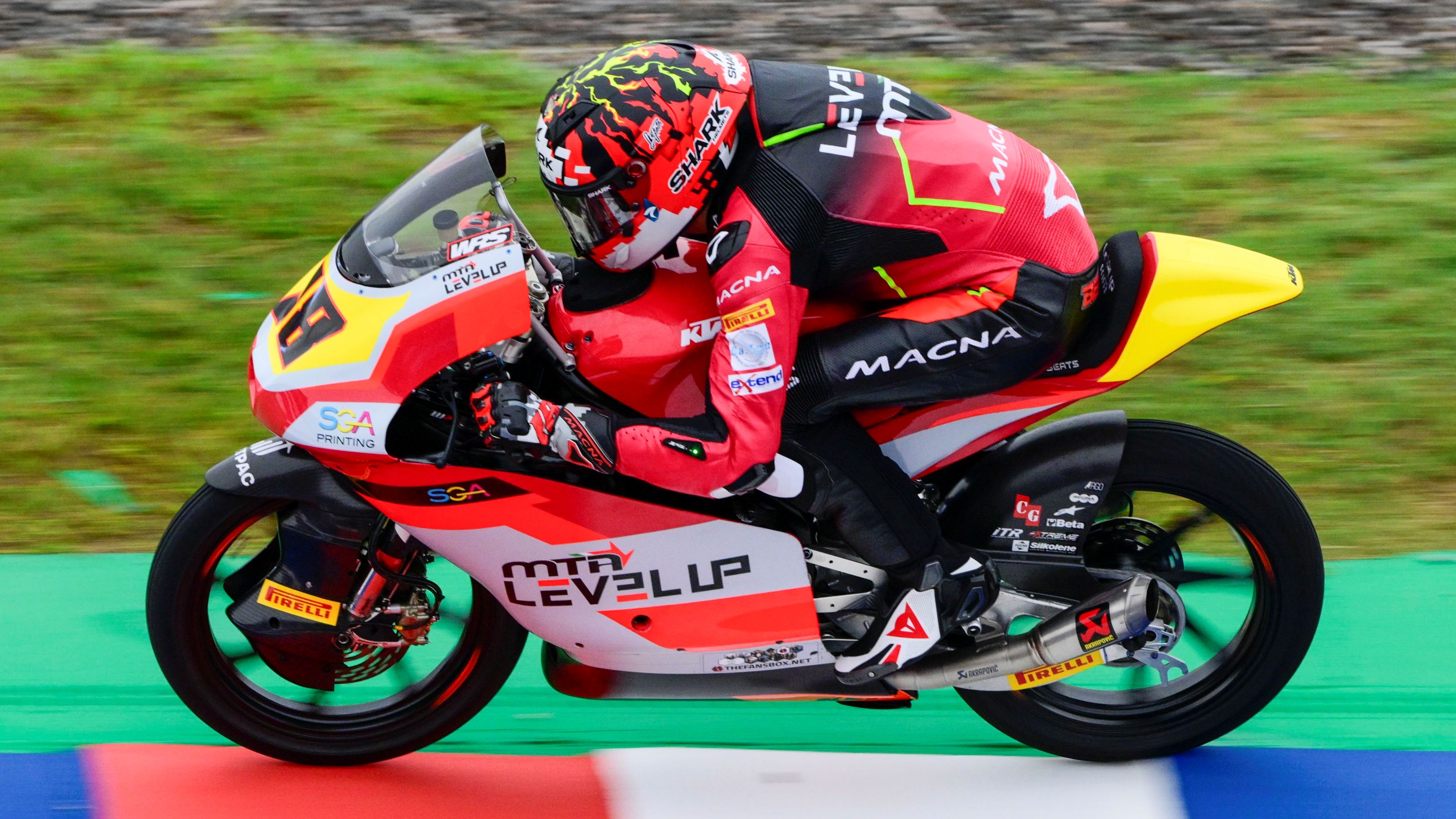Matteo Bertelle ha logrado la pole de Moto3 en Argentina 2025
