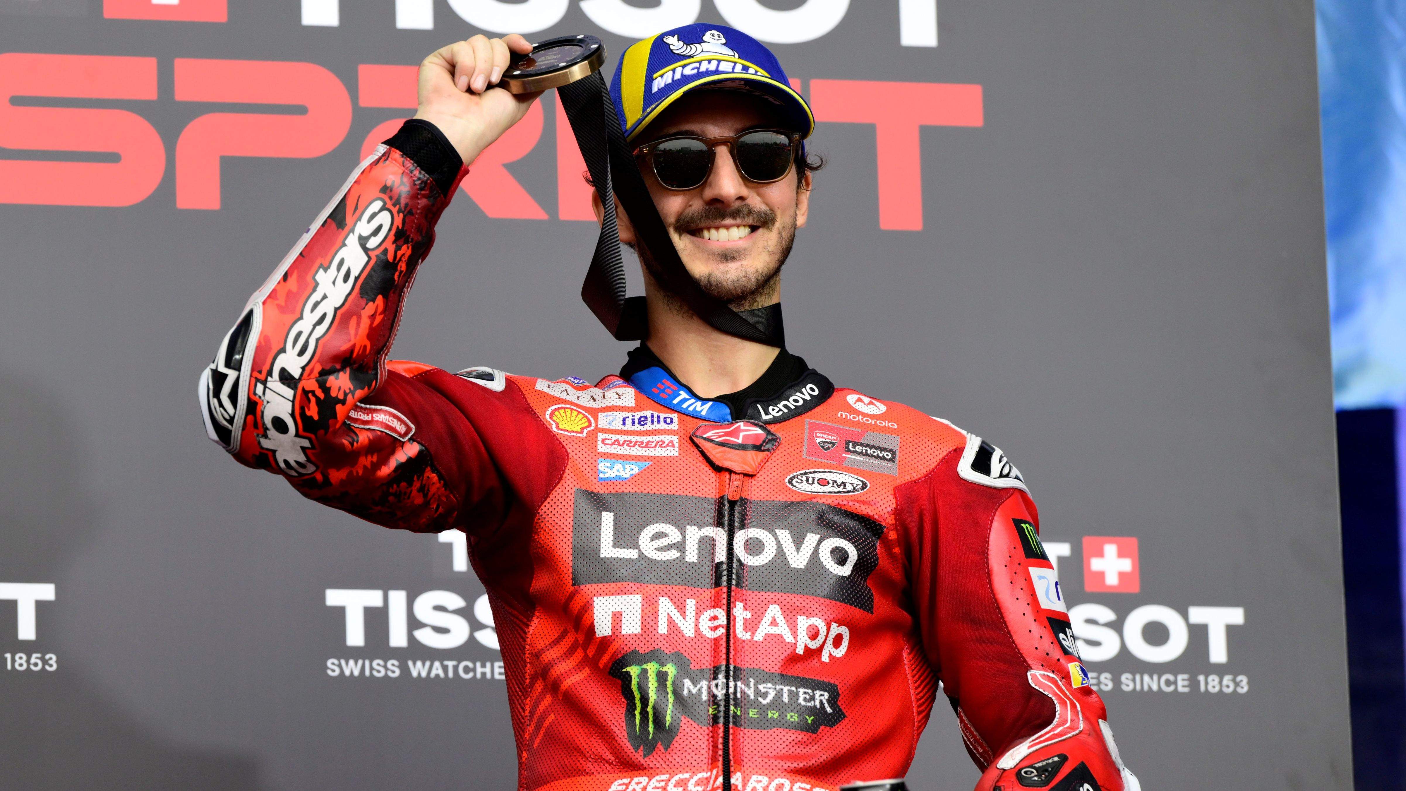 Pecco Bagnaia en el podio del Sprint del GP de Argentina de MotoGP 2025