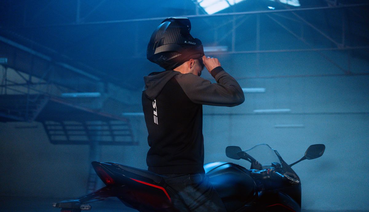 LS2 Helmets Dragon (22)