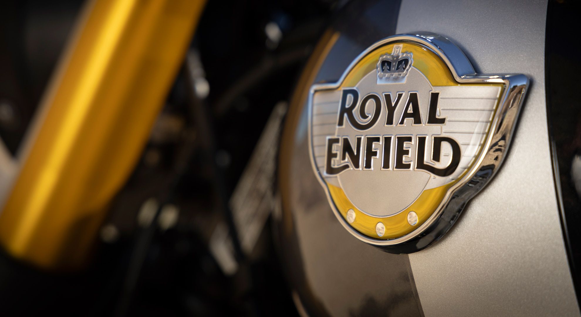Royal Enfield Bear 650 Golden Shadow