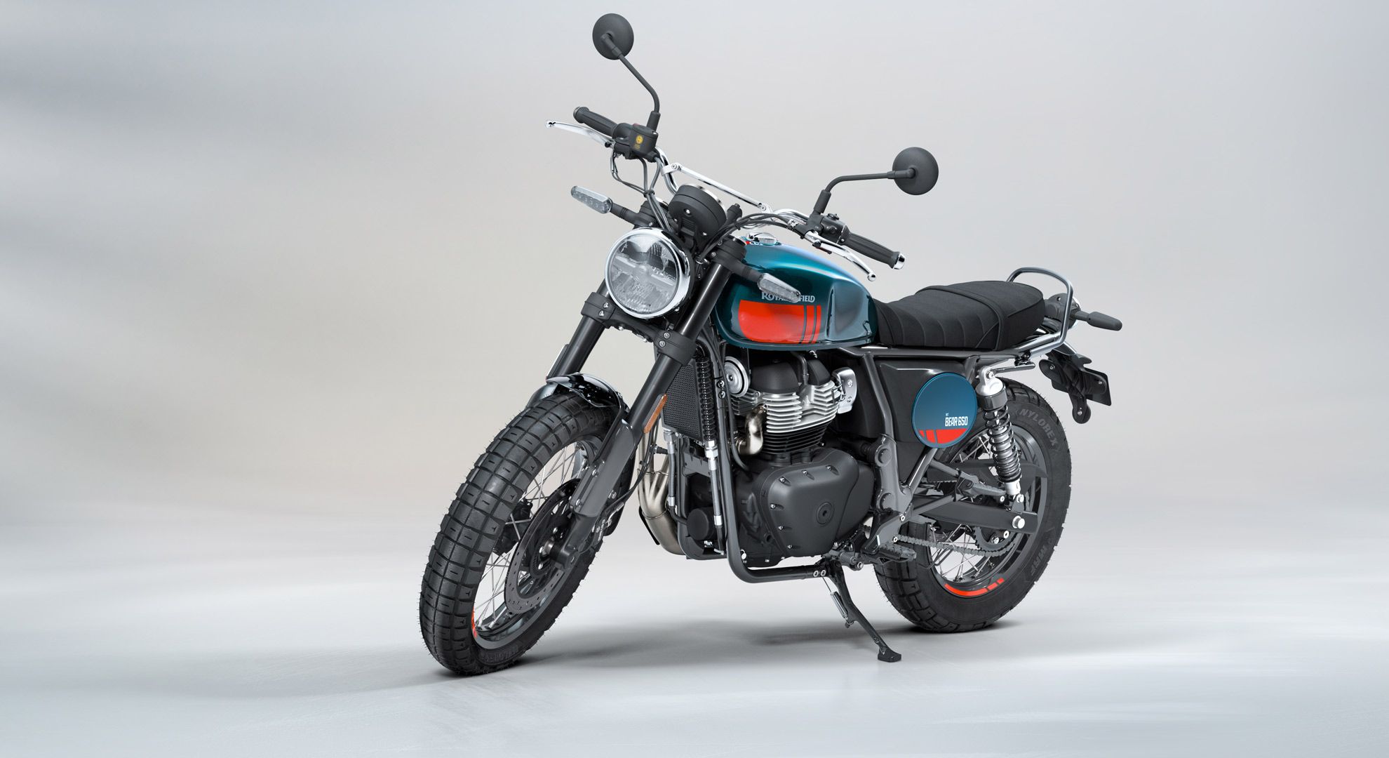 Royal Enfield Bear 650 Petrol Green