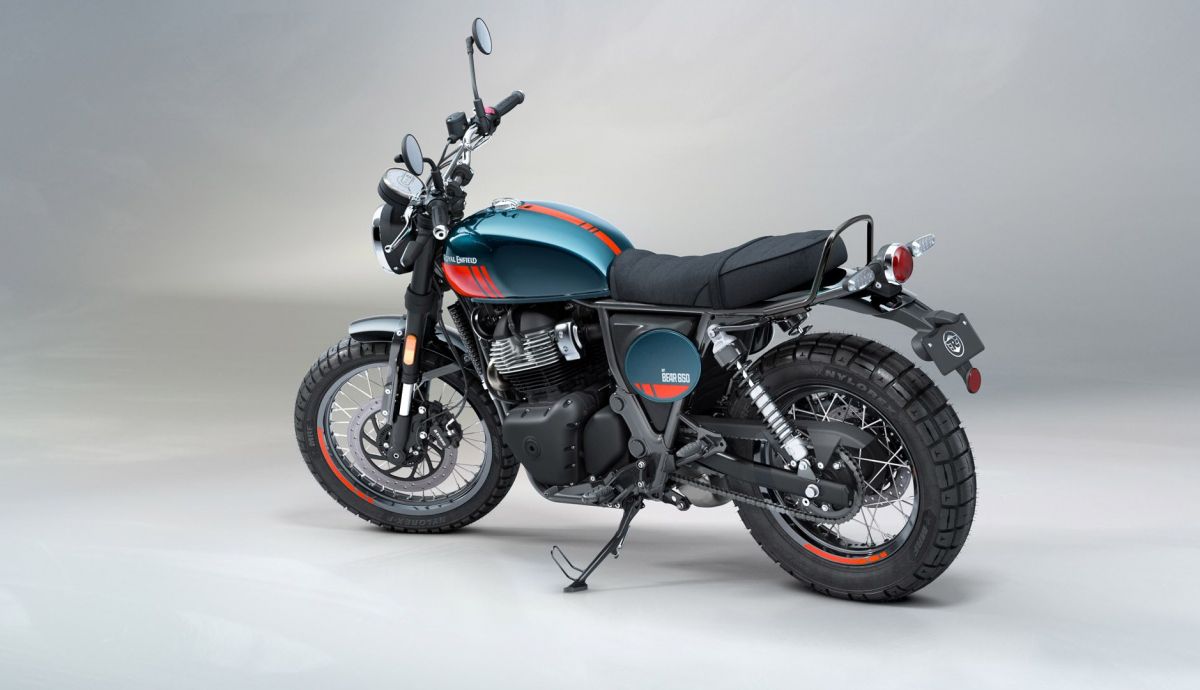 Royal Enfield Bear 650 Petrol Green