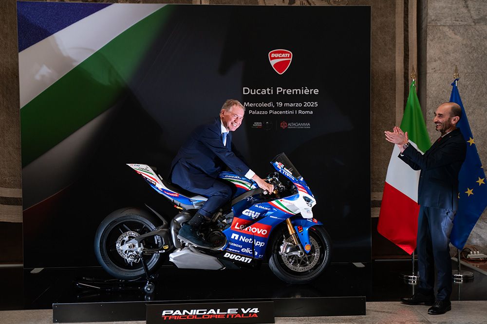 Ducati Panigale V4S Tricolore Italia presentacion (4)