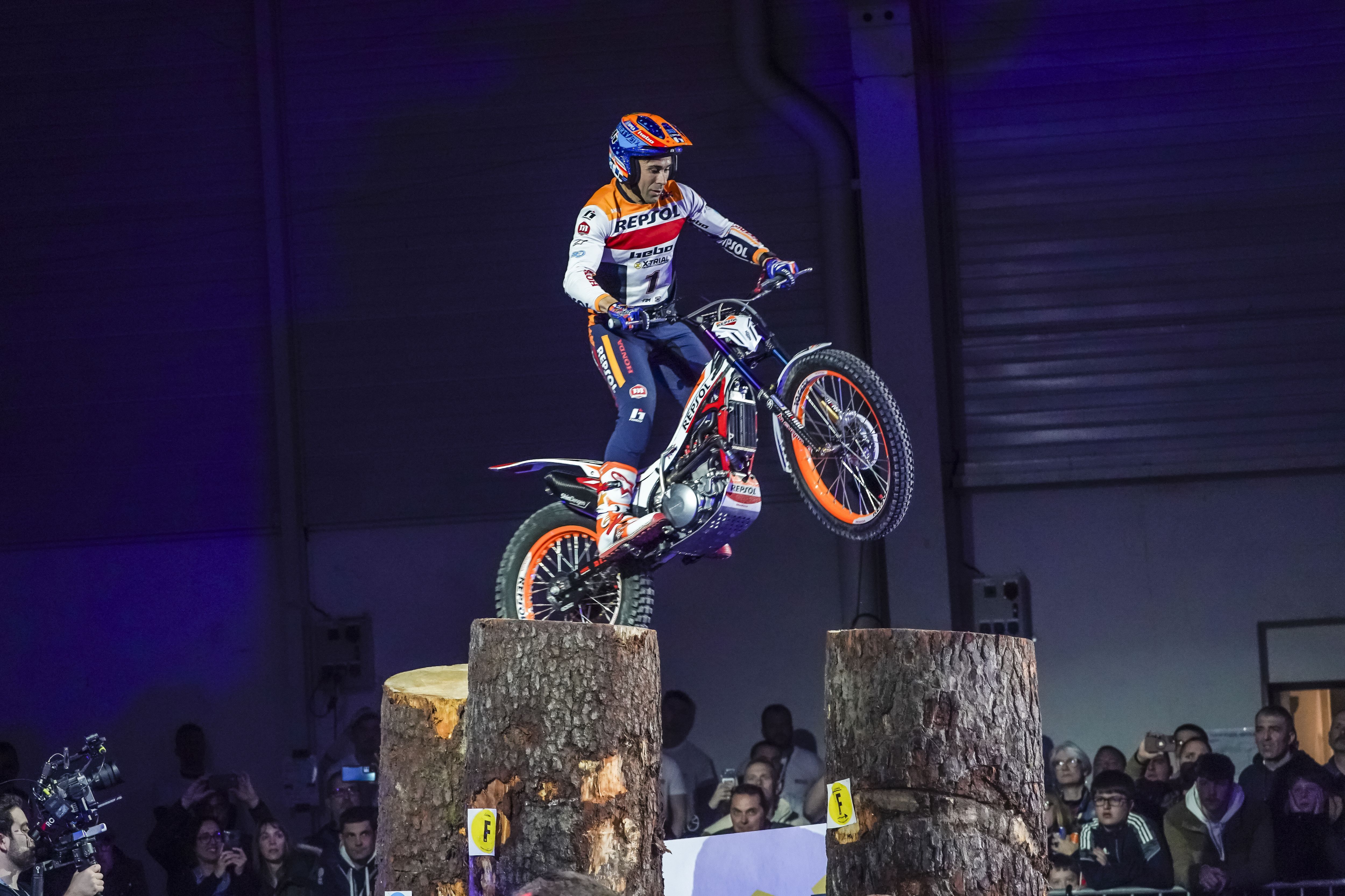 Fotos X-trial Cahors. Bou Campeón título 19. Busto ganador.