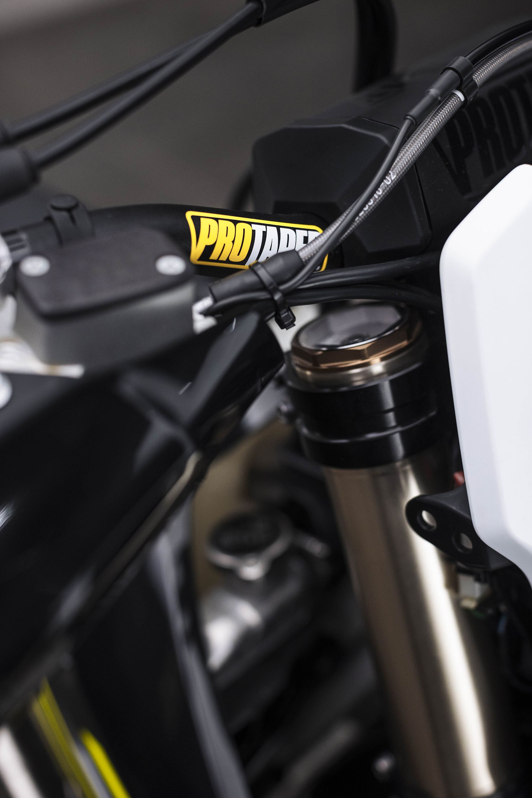Fotos Triumph TF 250-E y TF 450-E
