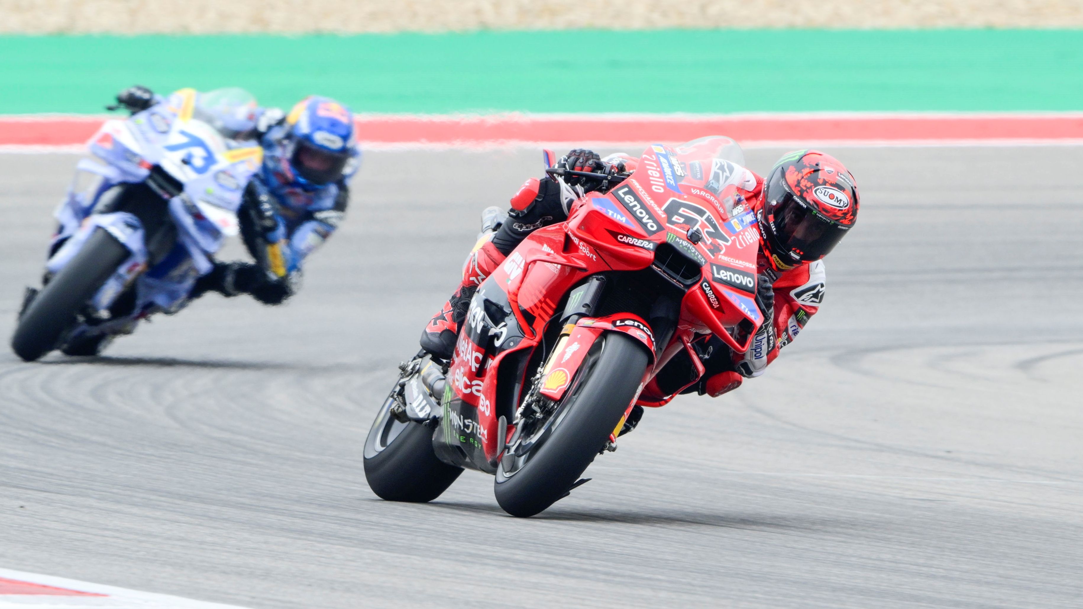 Pecco Bagnaia se ha impuesto en COTA por delante de Álex Márquez