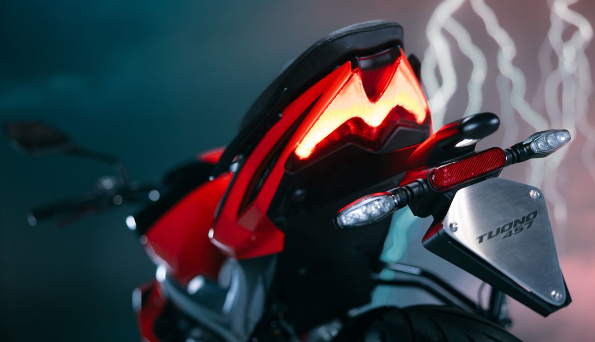 Aprilia Tuono 457 detalles (4)