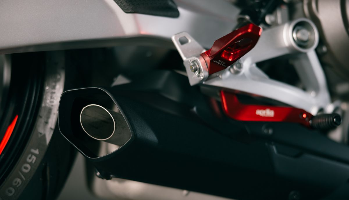 Aprilia Tuono 457 detalles (6)
