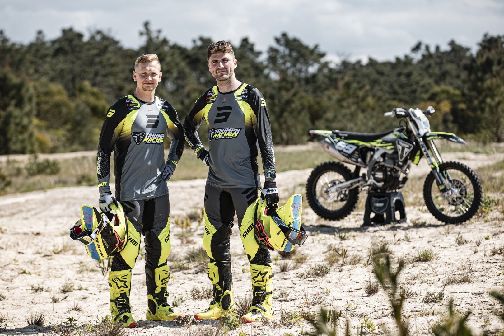 Fotos equipo Triumph Factory Racing Enduro