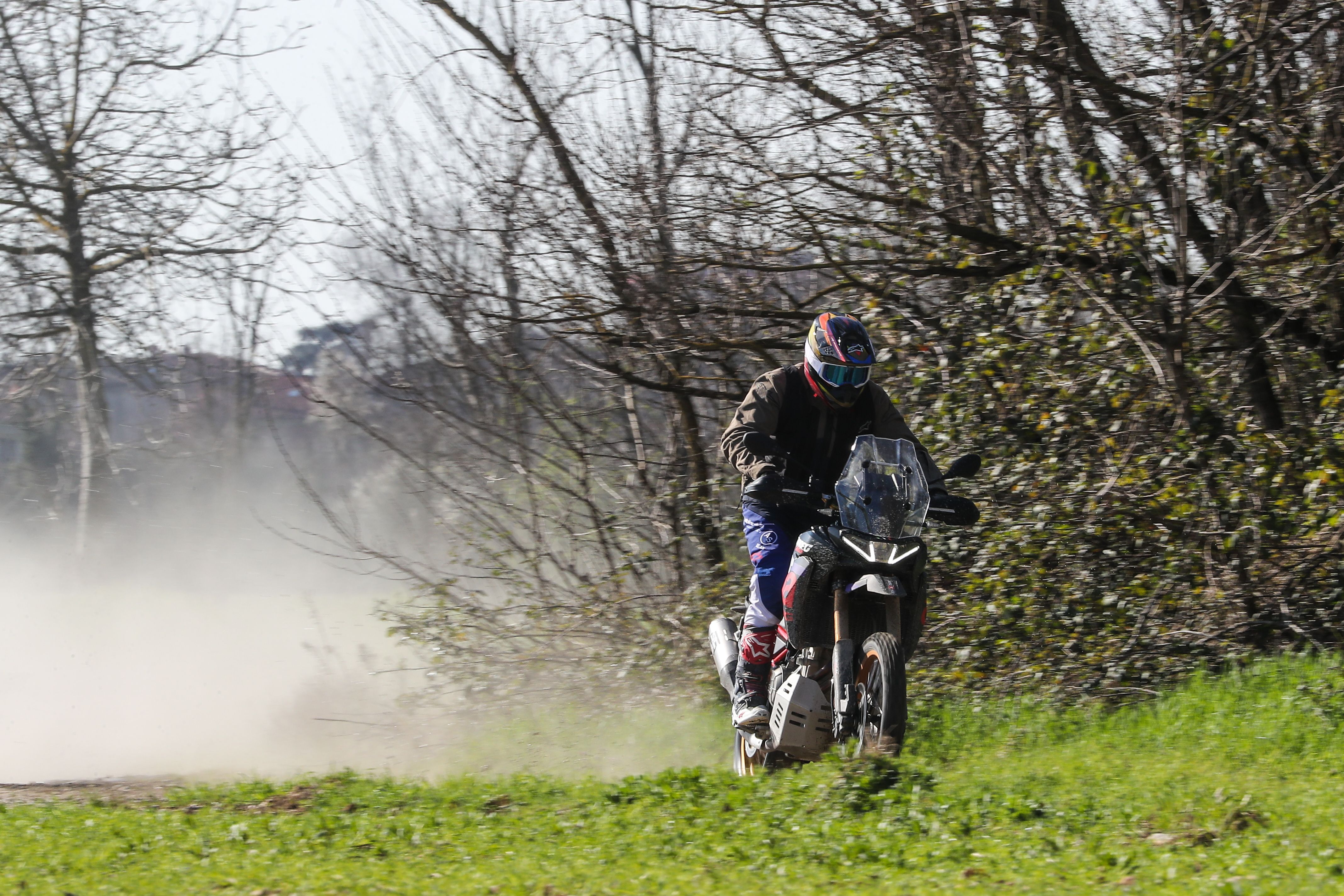 Fotos prueba Aprilia Tuareg 660 Rally