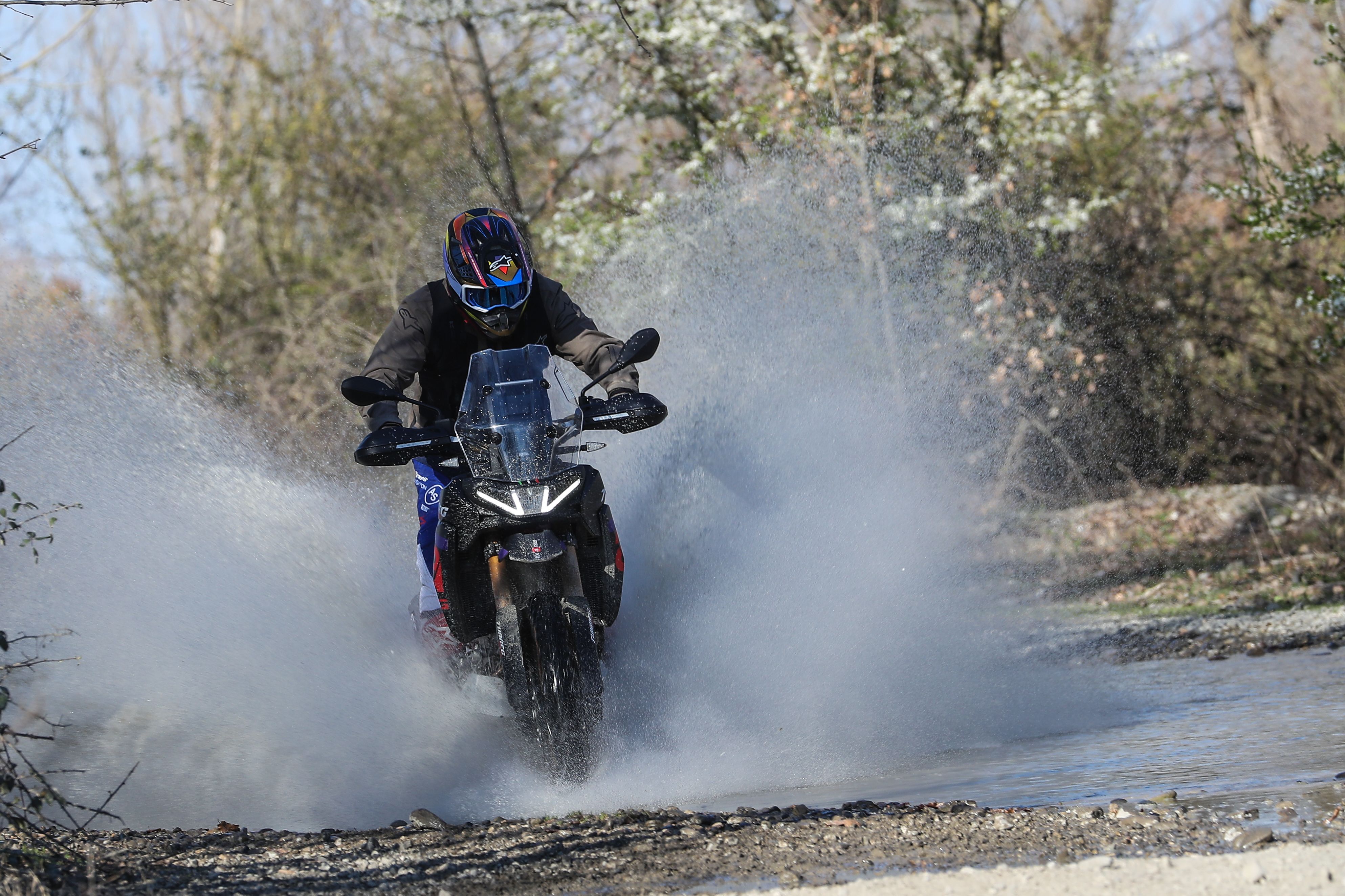 Fotos prueba Aprilia Tuareg 660 Rally