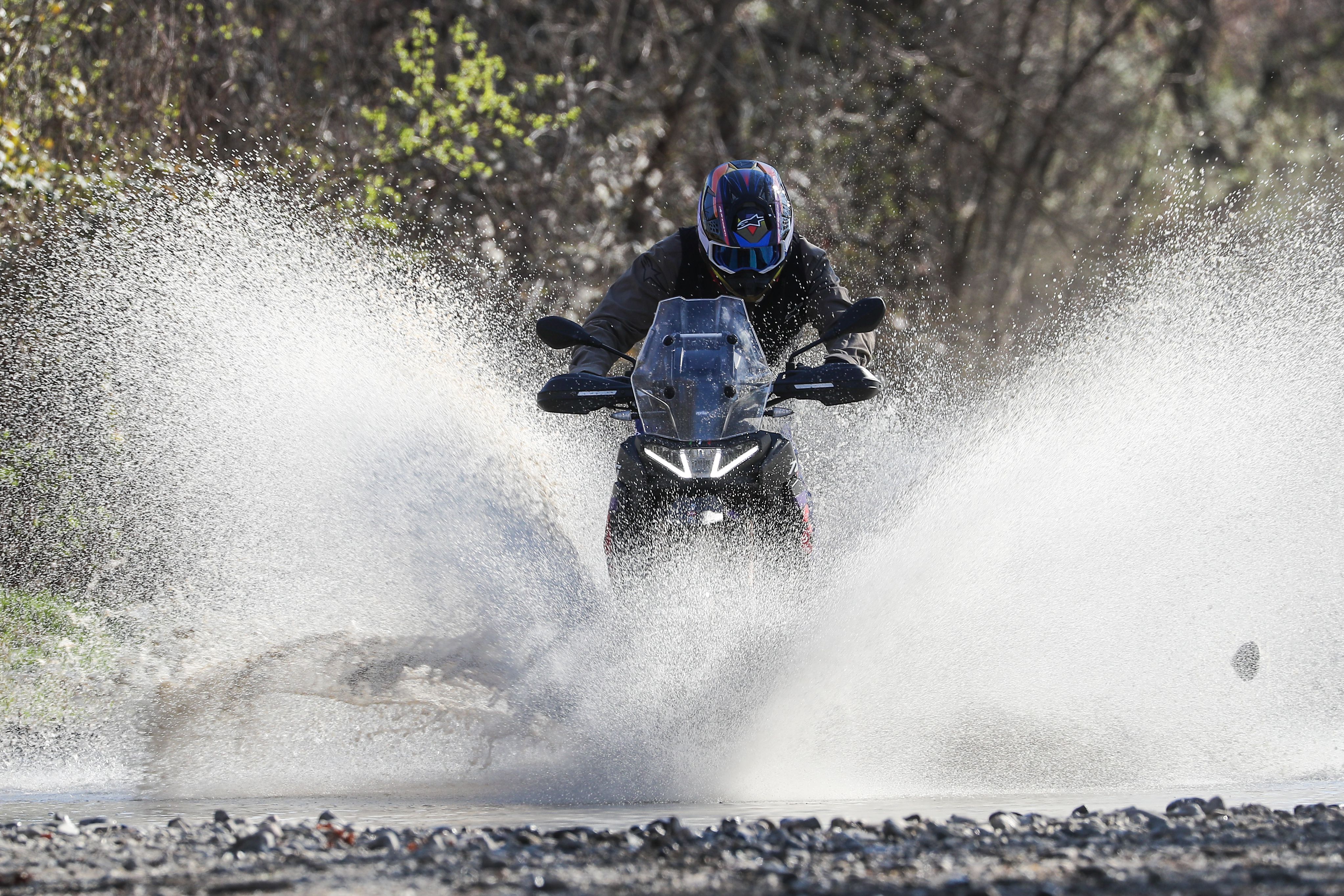 Fotos prueba Aprilia Tuareg 660 Rally