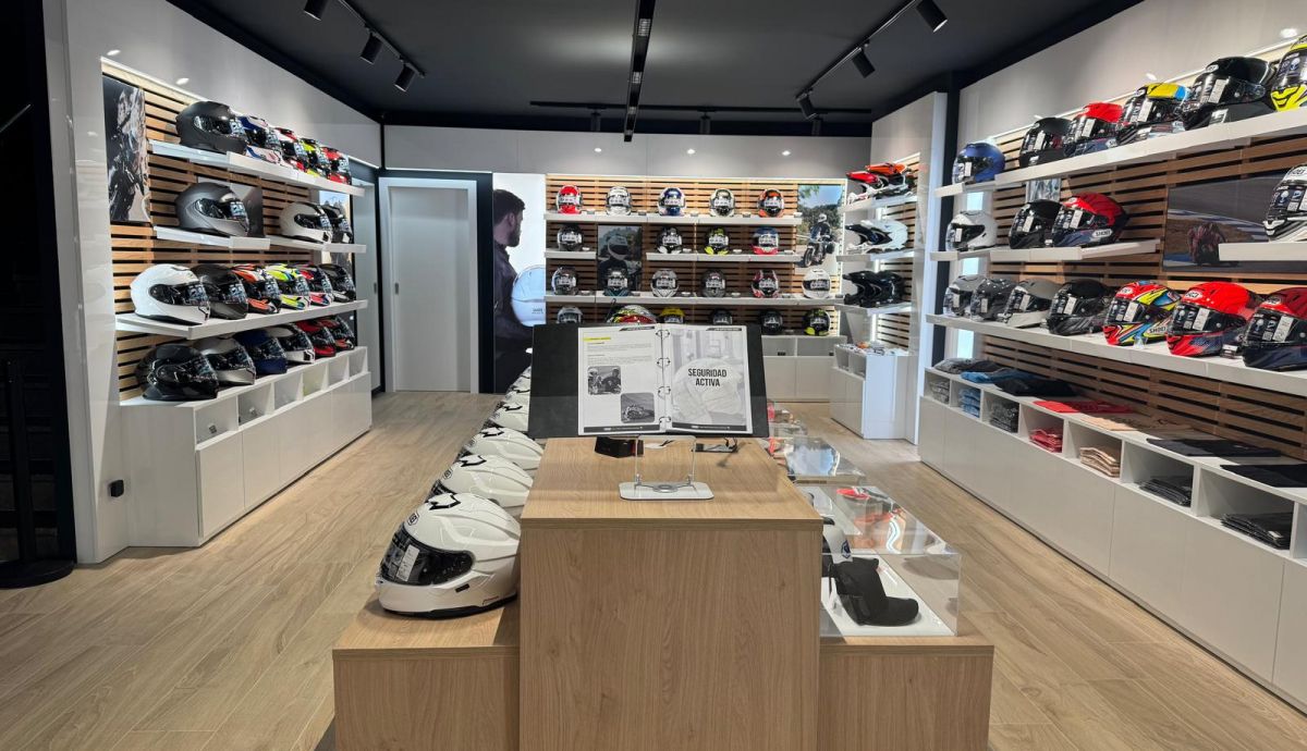 Shoei Gallery Barcelona 03