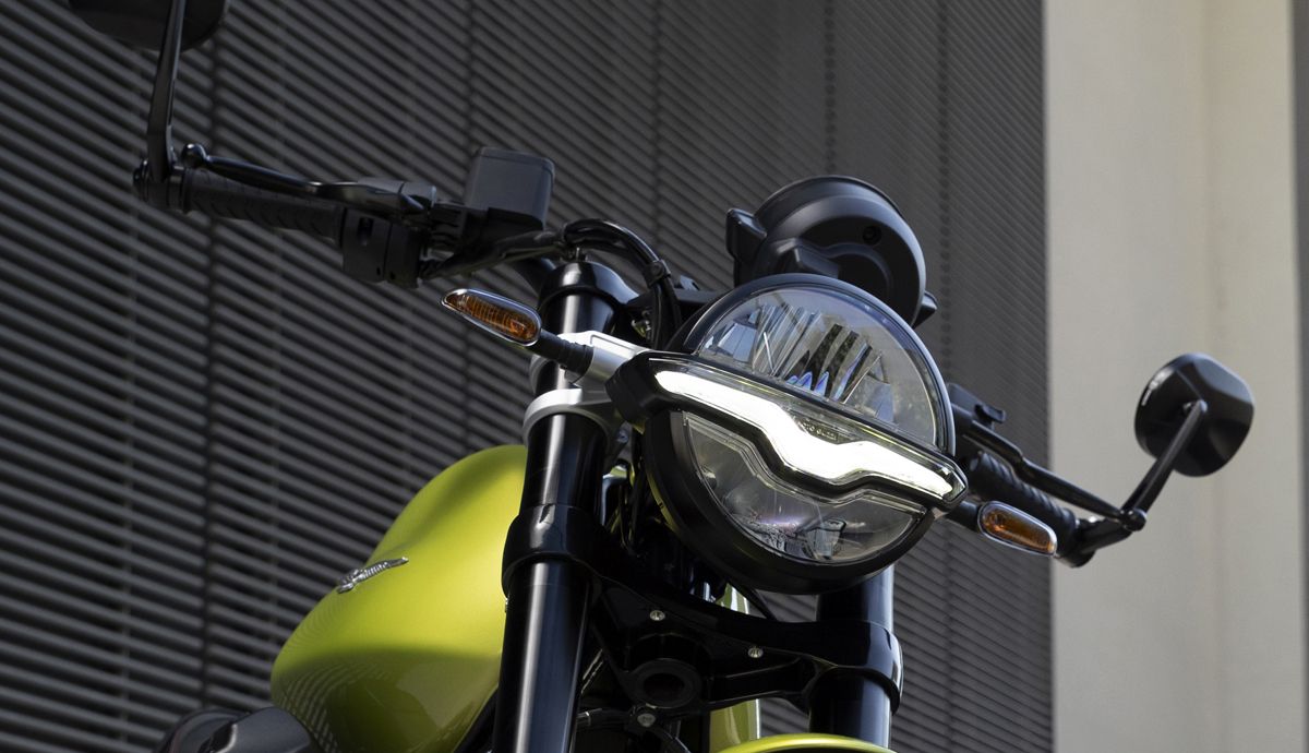 Moto Guzzi V7 Sport detalles (1)