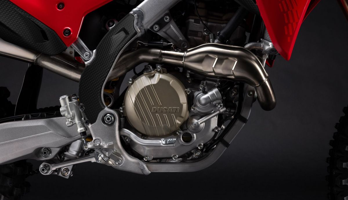ducati-desmomx-450-20_7_1200x690.jpeg