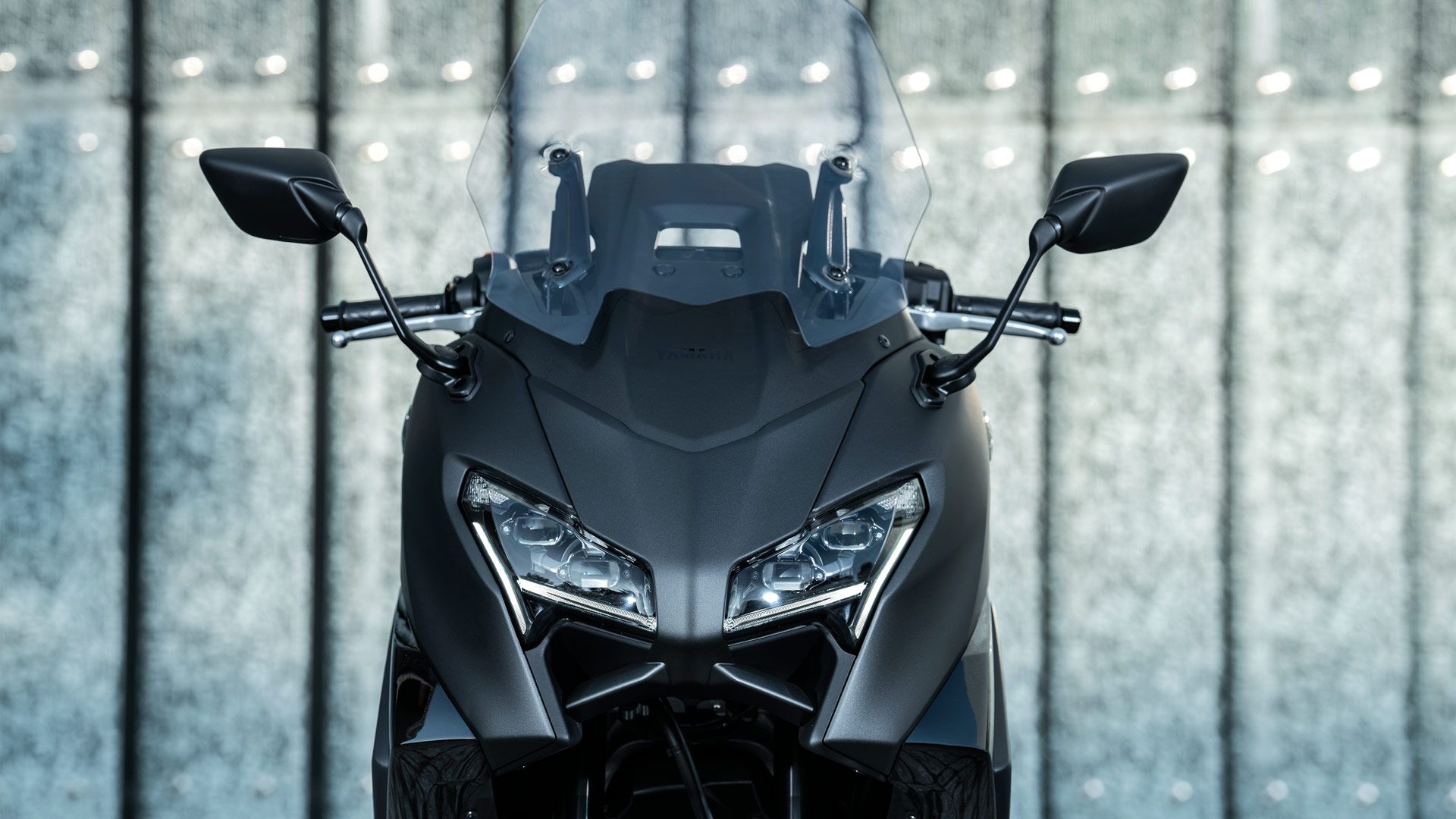 Yamaha TMAX 2025 Detalles (3)