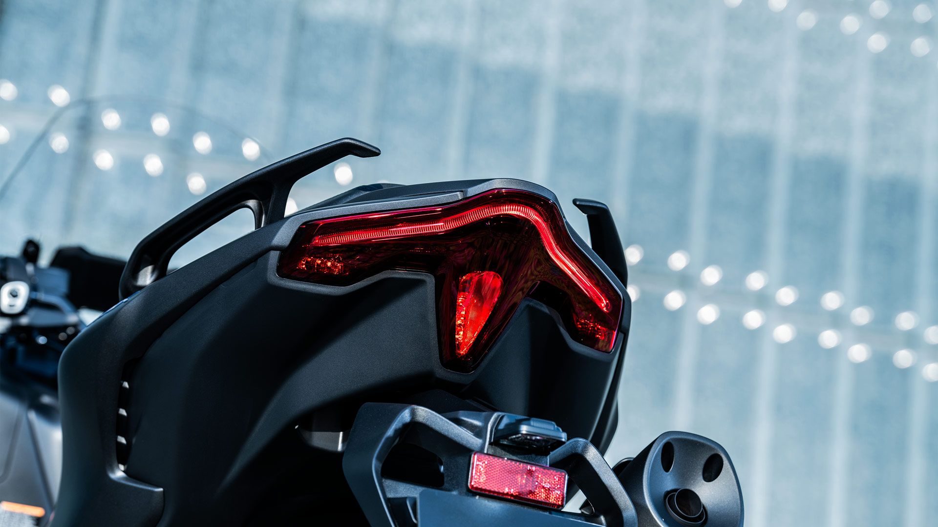Yamaha TMAX 2025 Detalles (13)