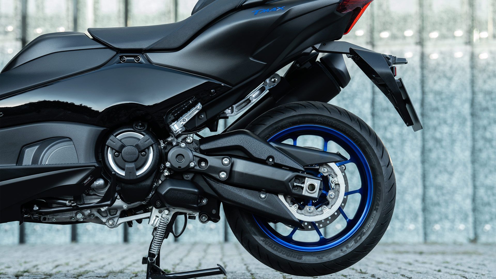 Yamaha XP500 TMAX 2025 Detalles (1)