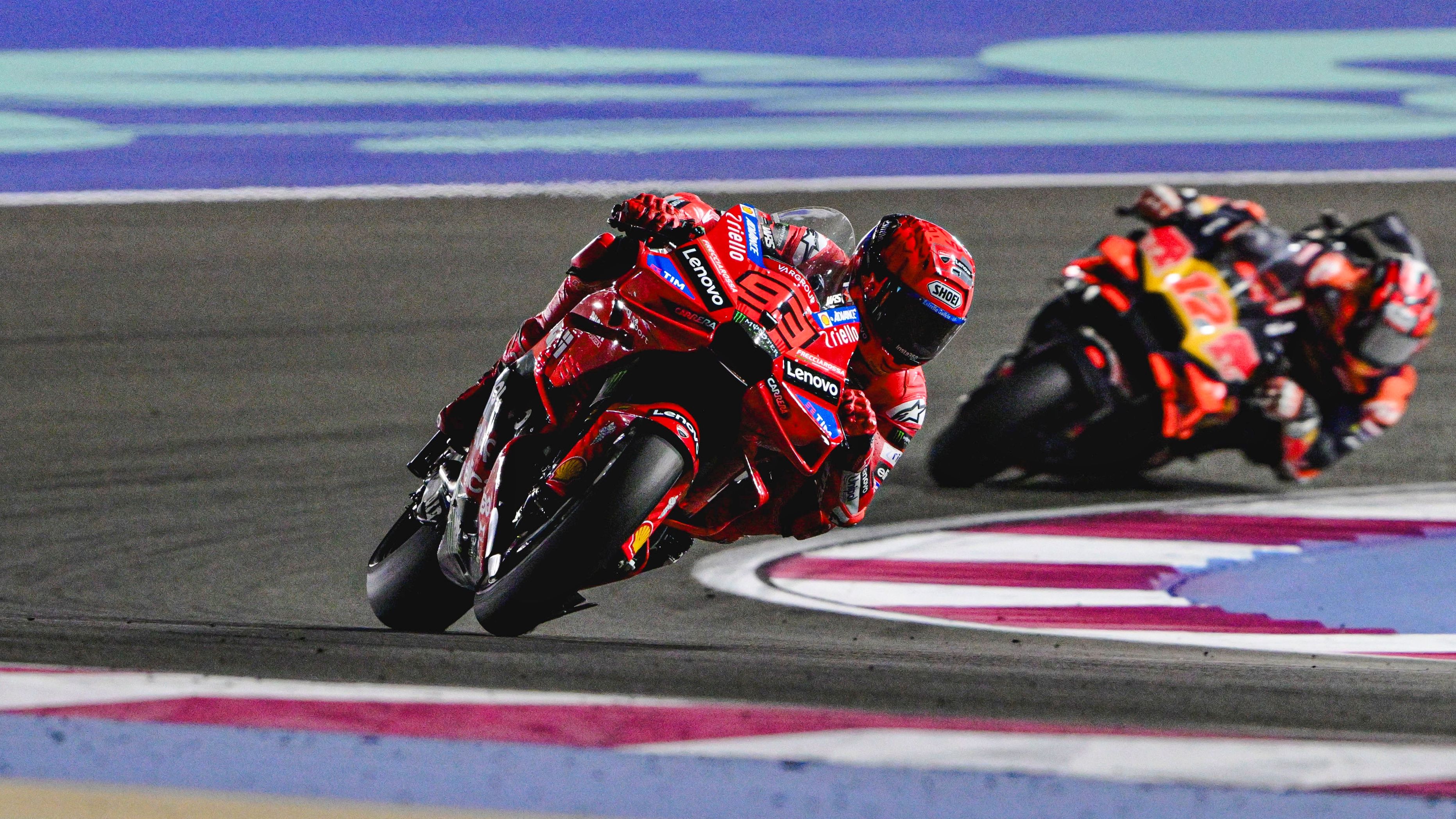 Marc Márquez se ha impuesto en Qatar ante Maverick Viñales