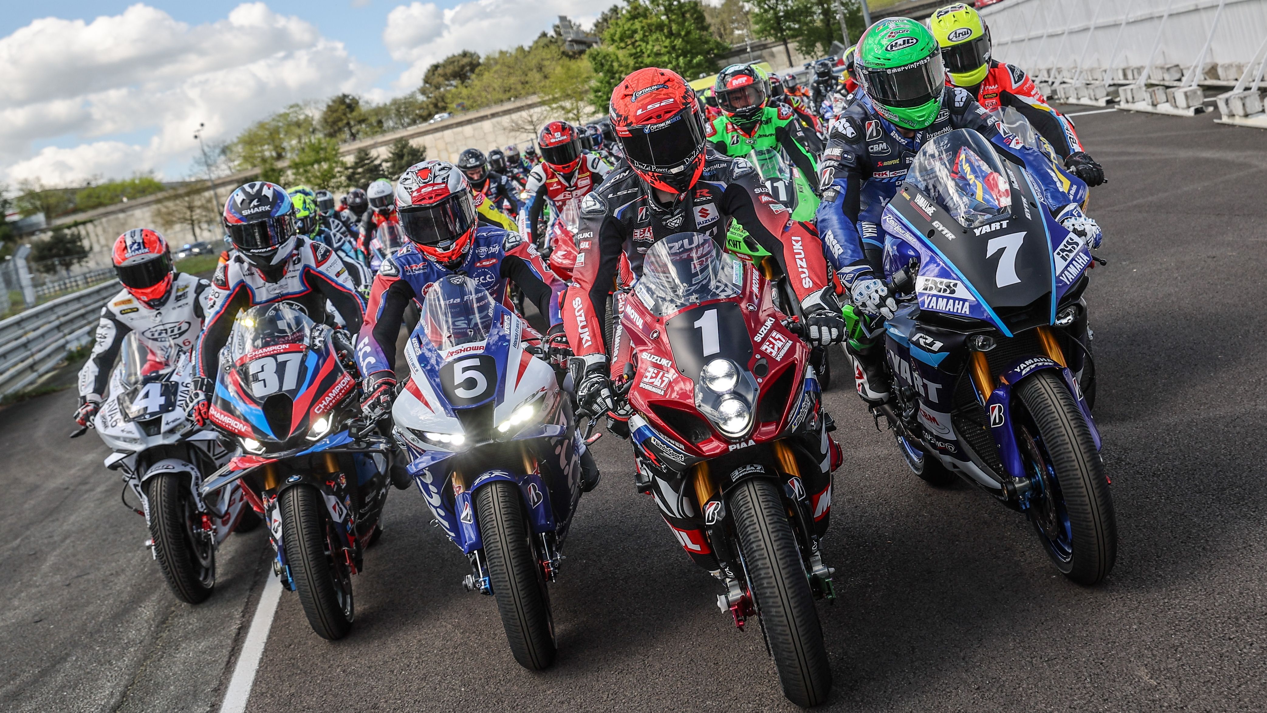 Las 24 heures motos en Le Mans abren la temporada 2025 del EWC, el Campeonato del Mundo de Resistencia