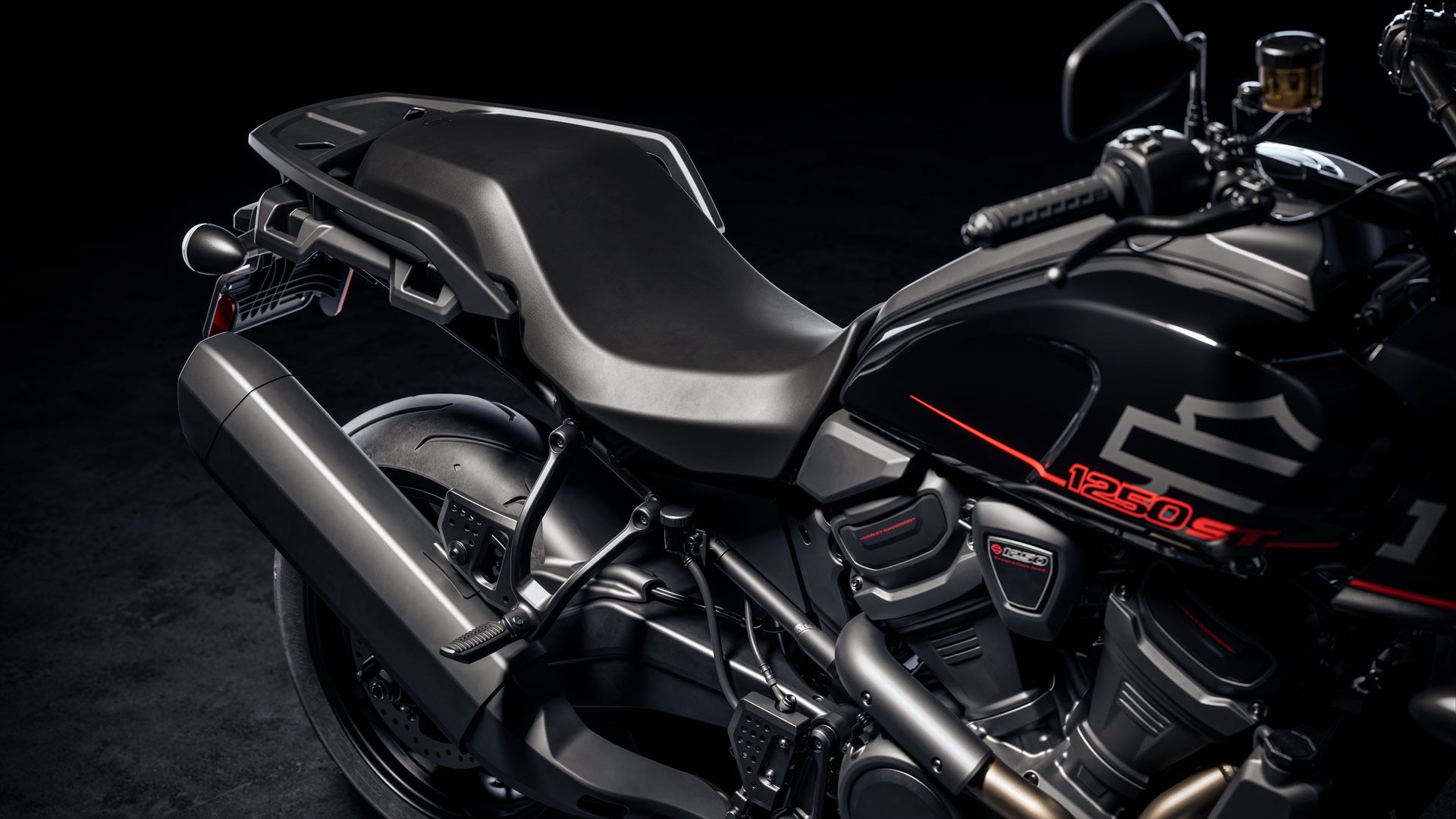 Harley Davidson Pan America 1250 ST 2025 Detalles (7)