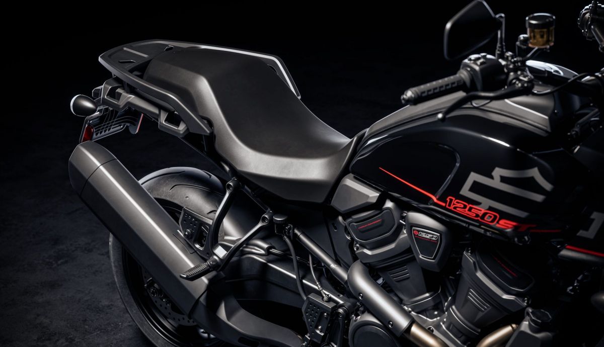 harley-davidson-pan-america-1250-st-2025-detalles-7_7_1200x690.jpeg
