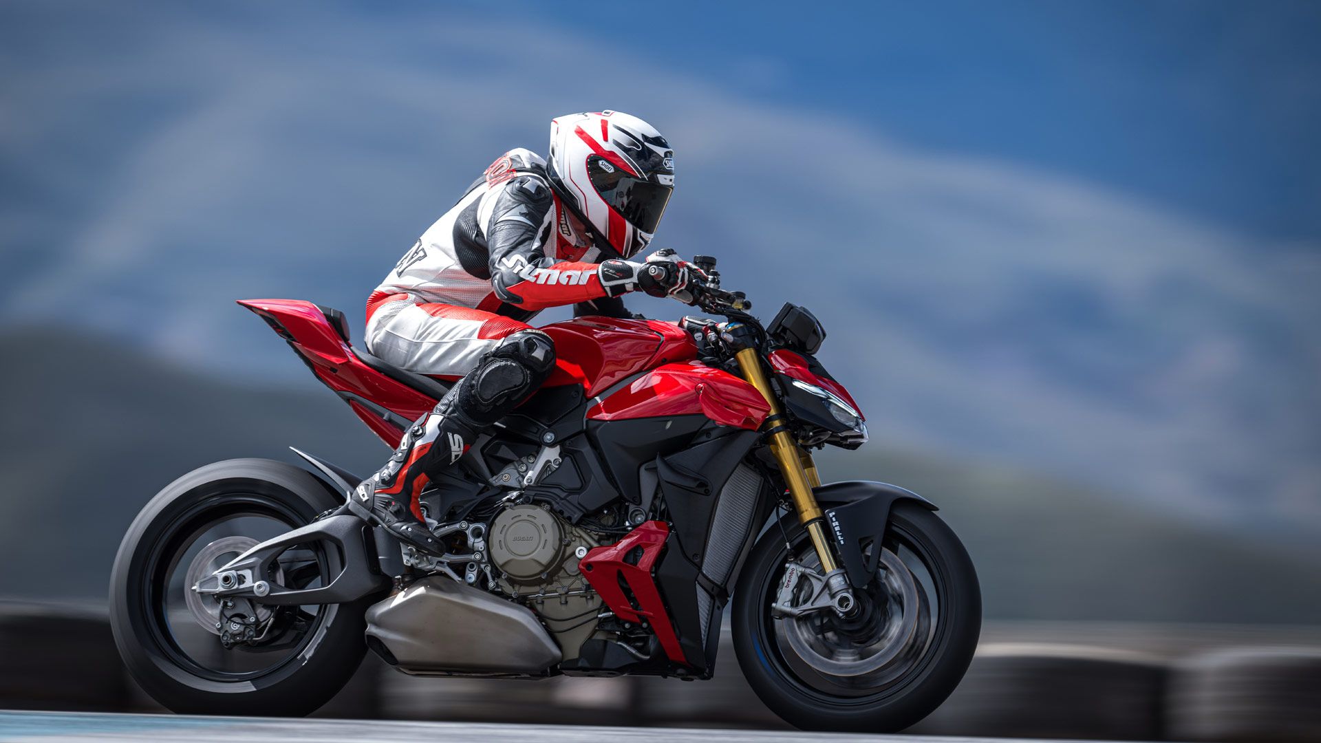 Ducati Streetfighter V4S 2025 Accion (29)