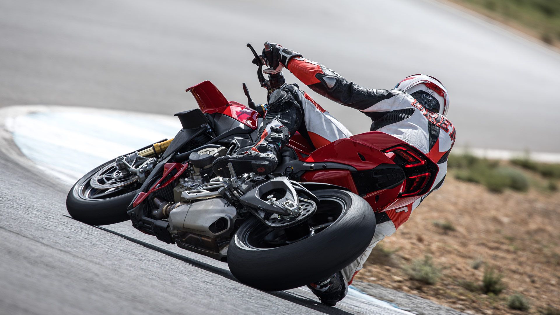 Ducati Streetfighter V4S 2025 Accion (60)