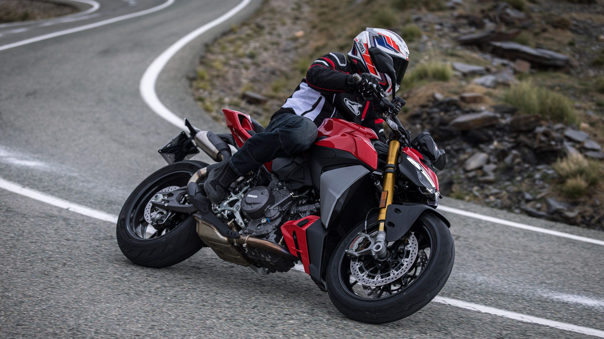Ducati Streetfighter V2S 2025 Accion (37)
