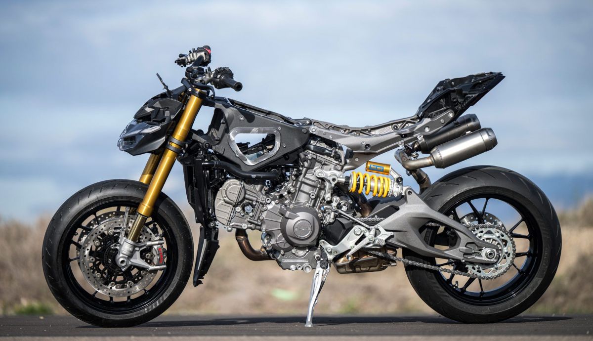 ducati-streetfighter-v2s-2025-desnuda-2_7_1200x690.jpeg