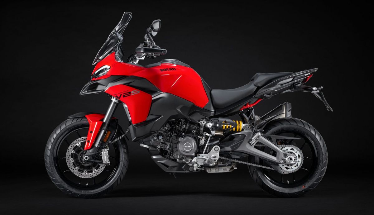 02-my25-multistrada-v2-studio-2-uc732386-high_7_1200x690.jpeg