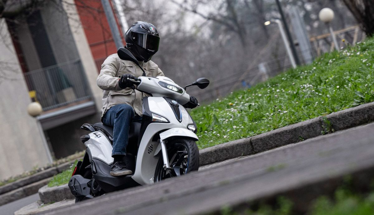 piaggio-liberty-125-2025-accion-8_7_1200x690.jpeg