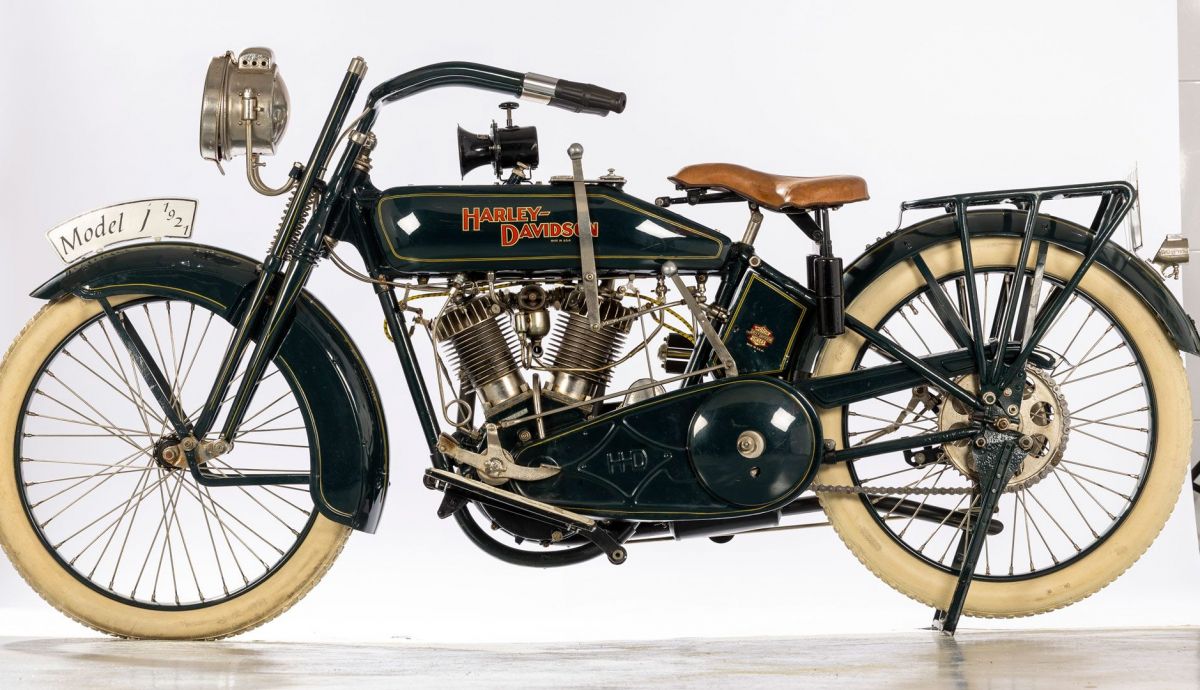 Harley-Davidson Model J 1921