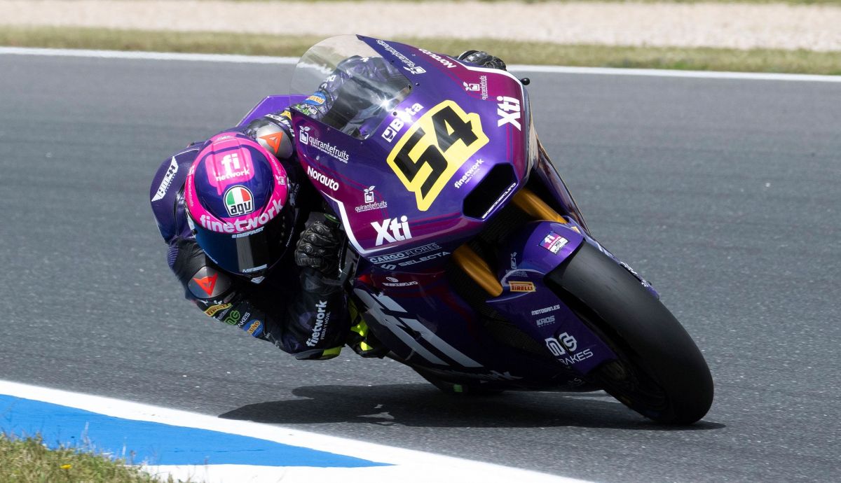 Alberto Ferrández no tuvo rival en la segunda carrera