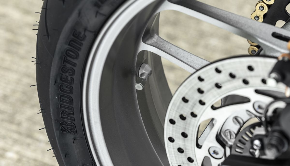 Yamaha Tracer9 GT+ 2025 detalles (16)