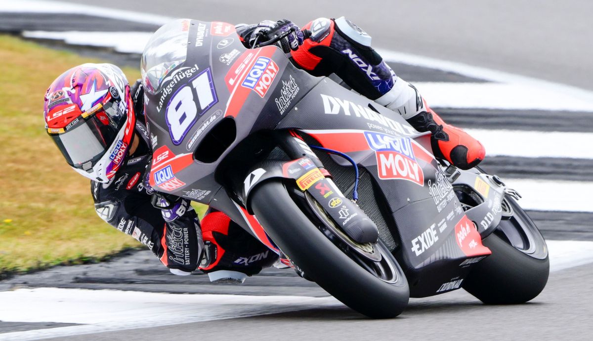 Senna Agius ha logrado en Silverstone su primer triunfo en el Mundial de Moto2