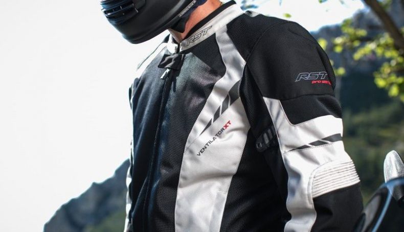 RST presenta su colección primavera/verano 2025 con equipamiento ventilado y protección avanzada RST presenta su colección primavera/verano 2025 con equipamiento ventilado y protección avanzada