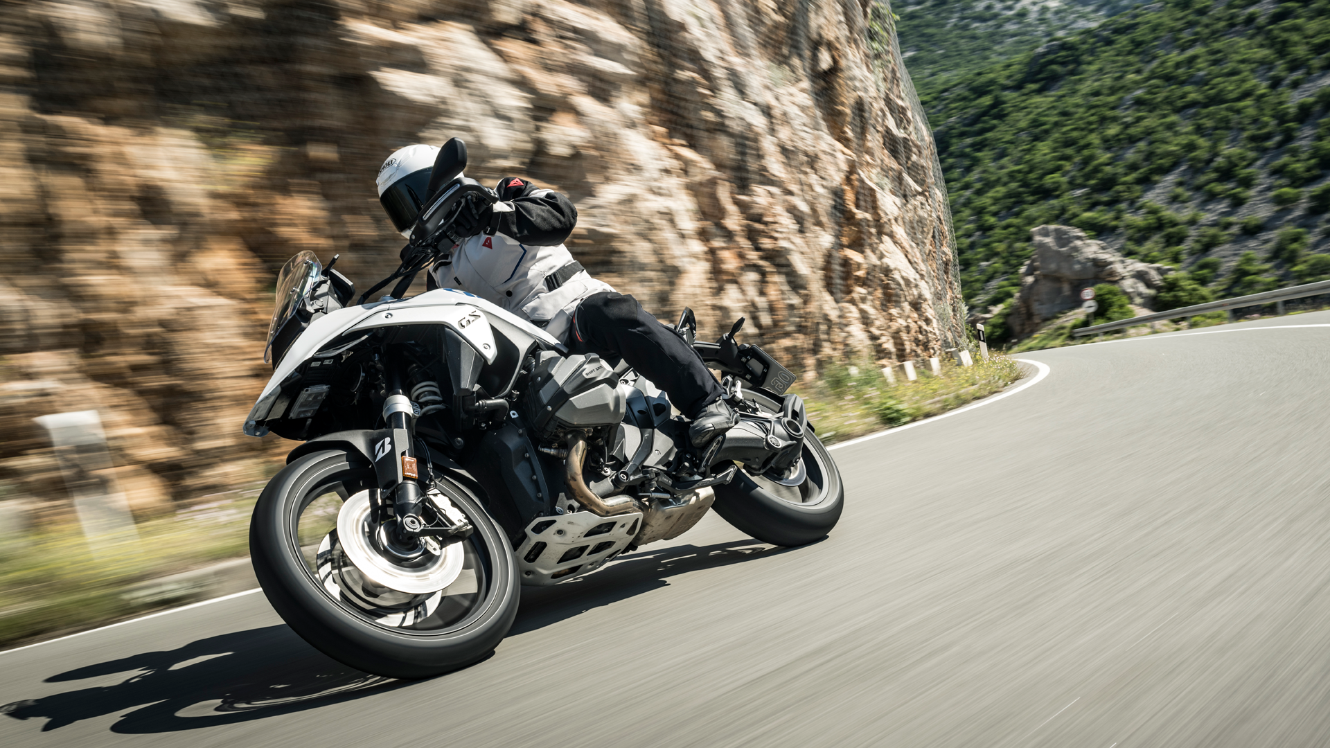 Bridgestone Battlax Sport Touring T33 2025 (6)