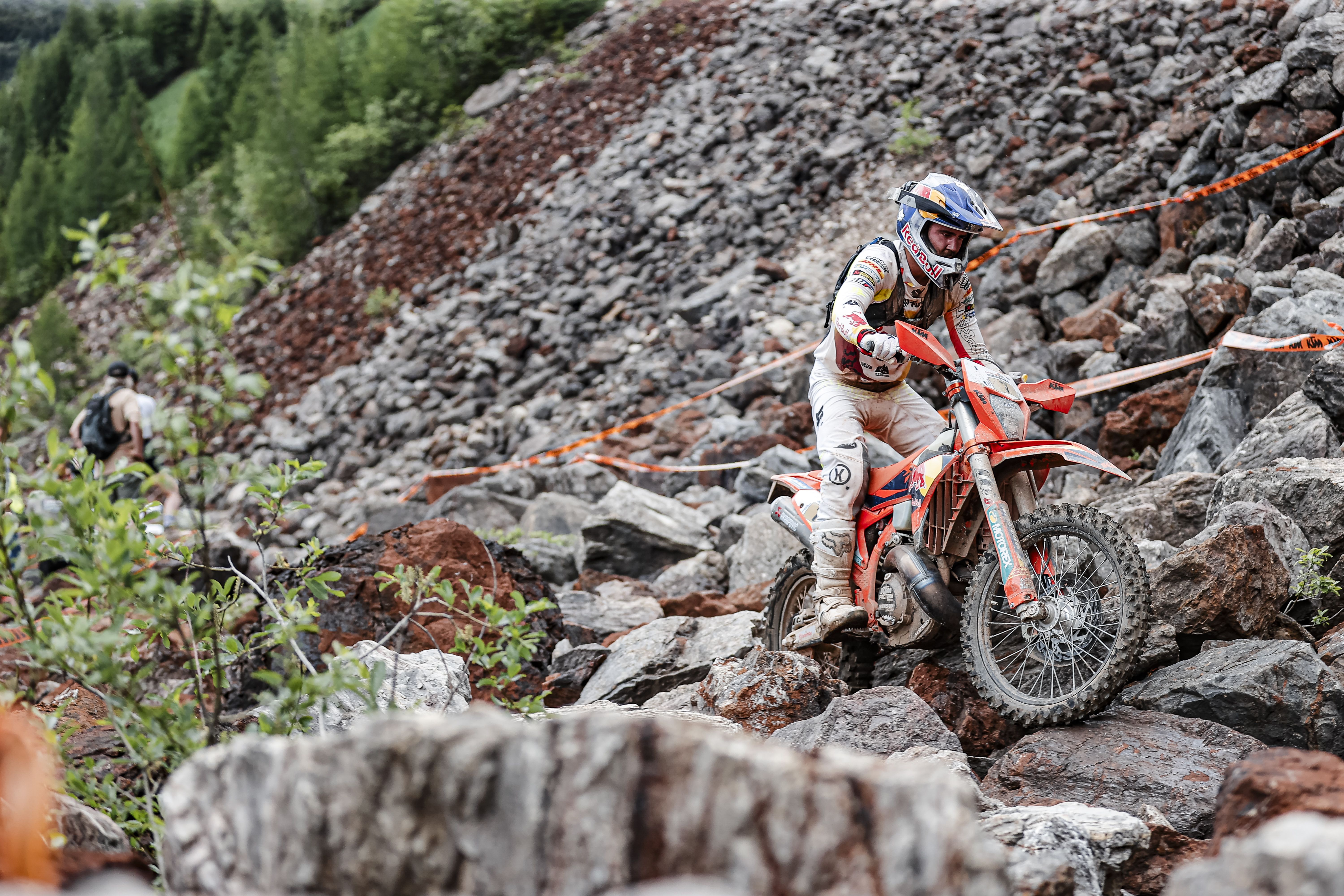 Erzberg Rodeo 2025. Mani Lettenbichler (KTM) consigue su cuarta victoria, y aumenta su leyenda. 2025 10537 Red Bull Erzbergrodeo 2025  AUT 
