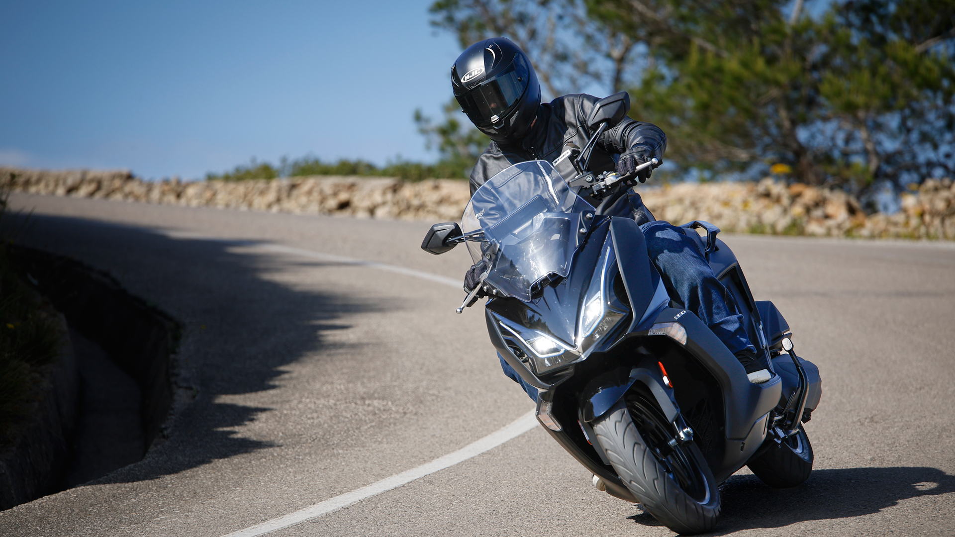 KYMCO Super Fink GT 350 2025 Accion (4)