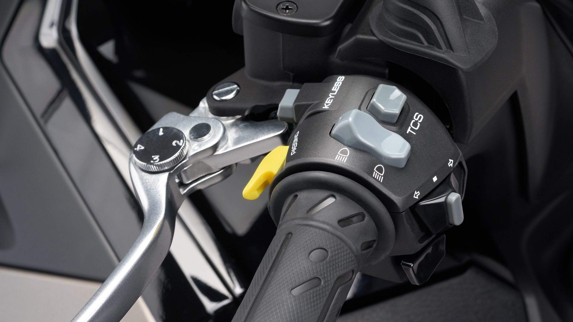 Super Dink GT 350 Detalle 17