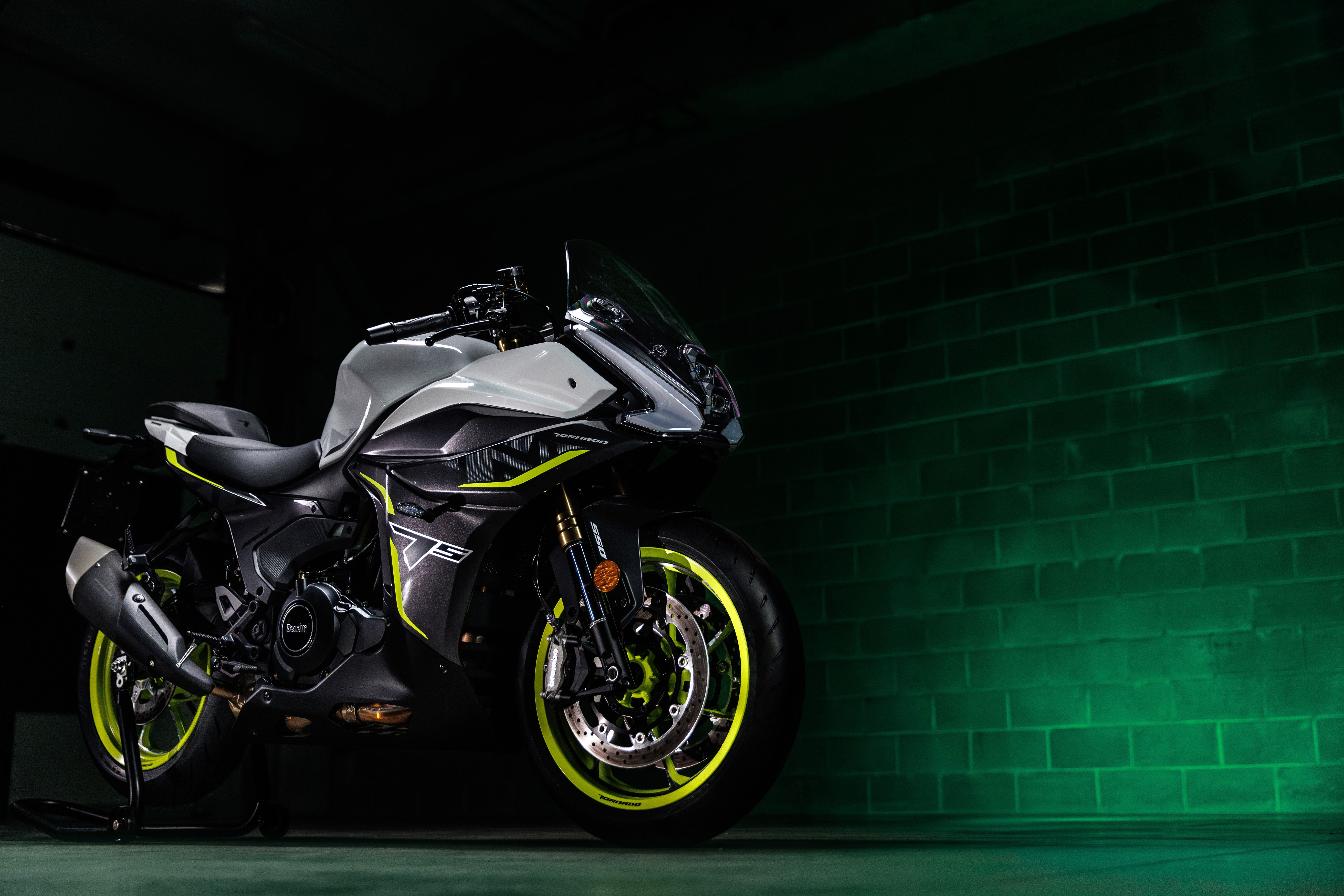 Benelli Tornado 550 estudio (4)