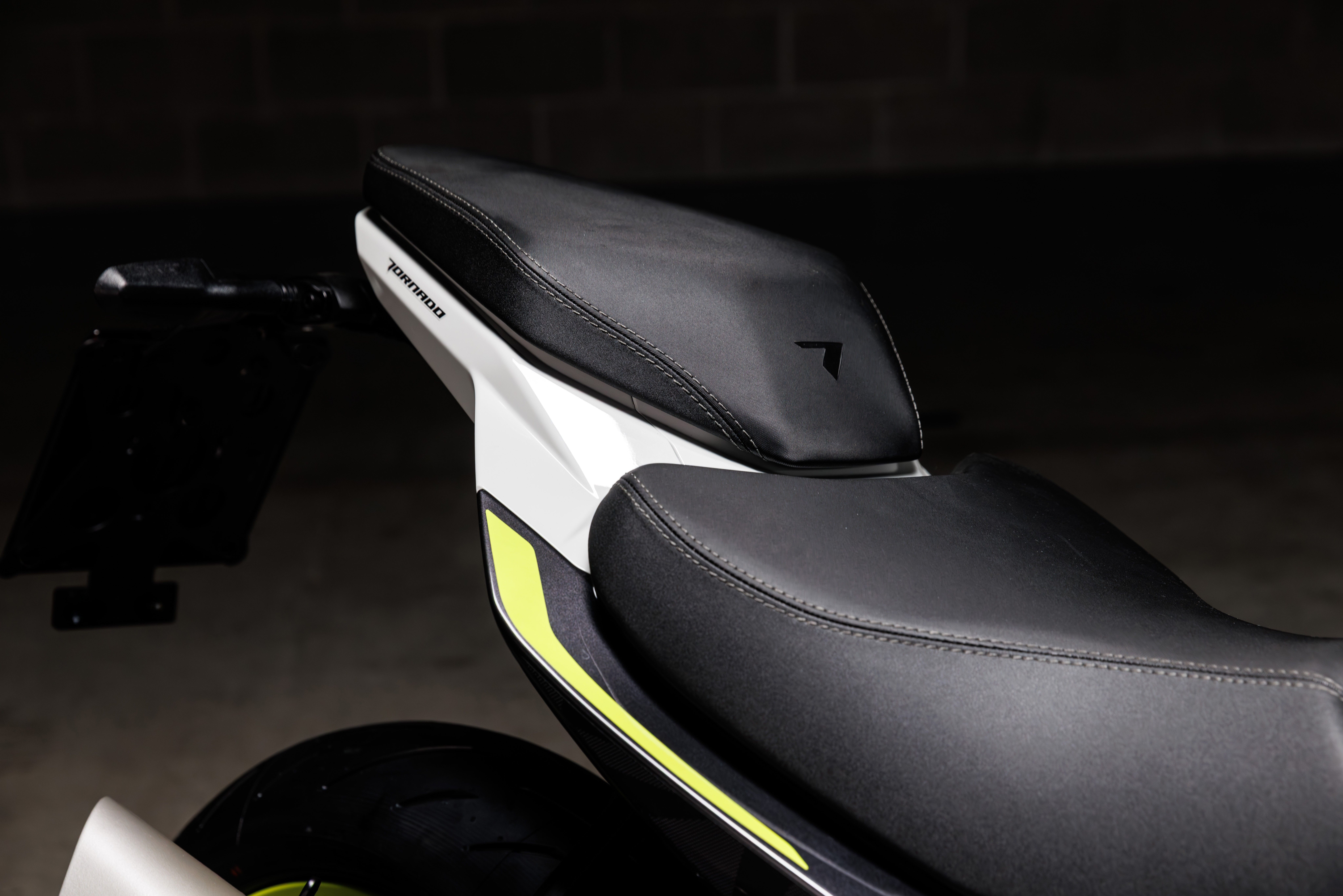 Benelli Tornado 550 detalles (6)