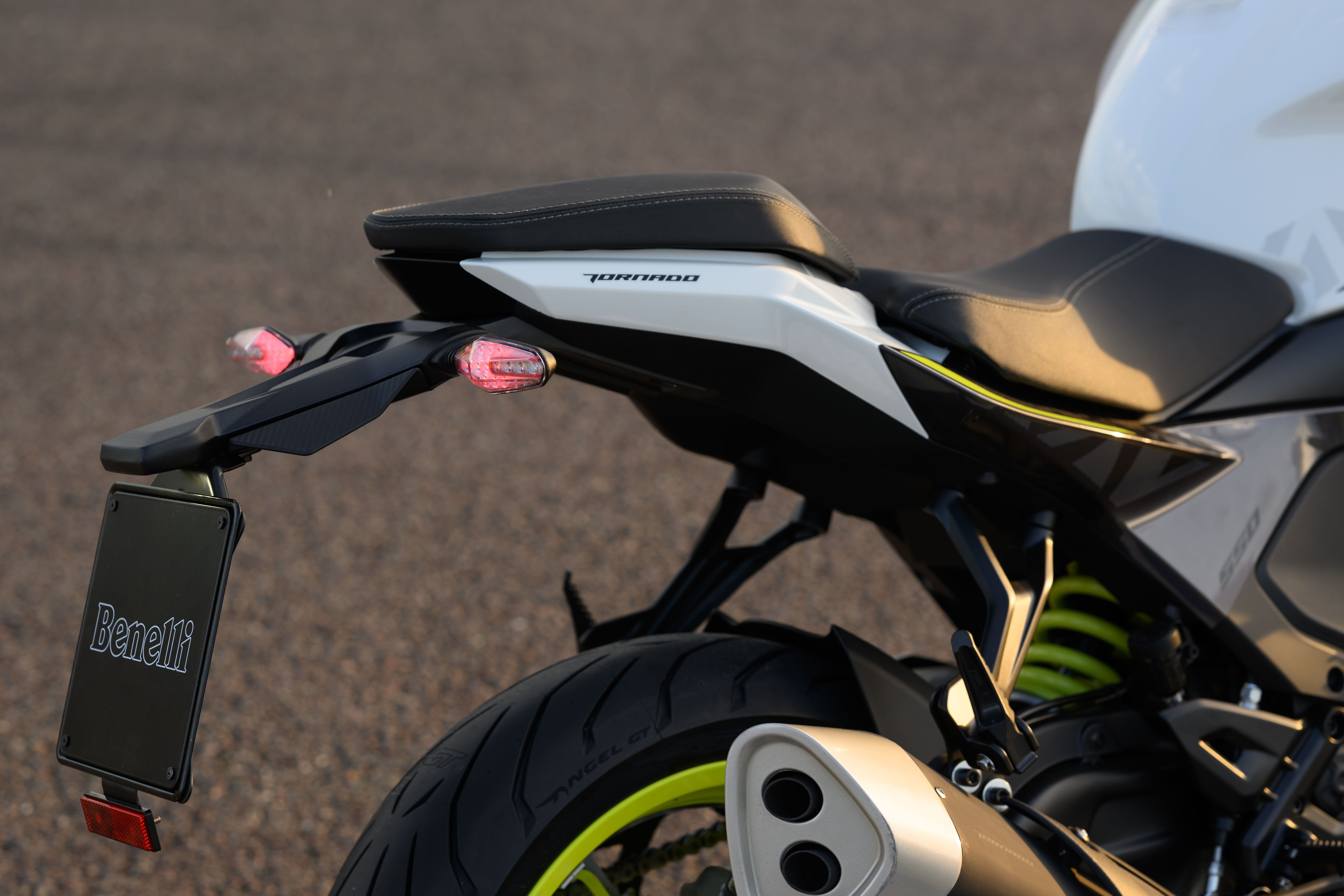 Benelli Tornado 550 detalles (10)
