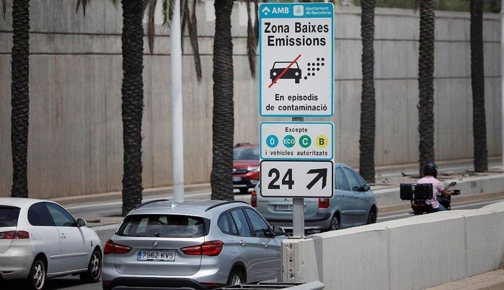 Prohibido circular coches sin asistentes de seguridad, más restricciones en Zonas de Bajas Emisiones
