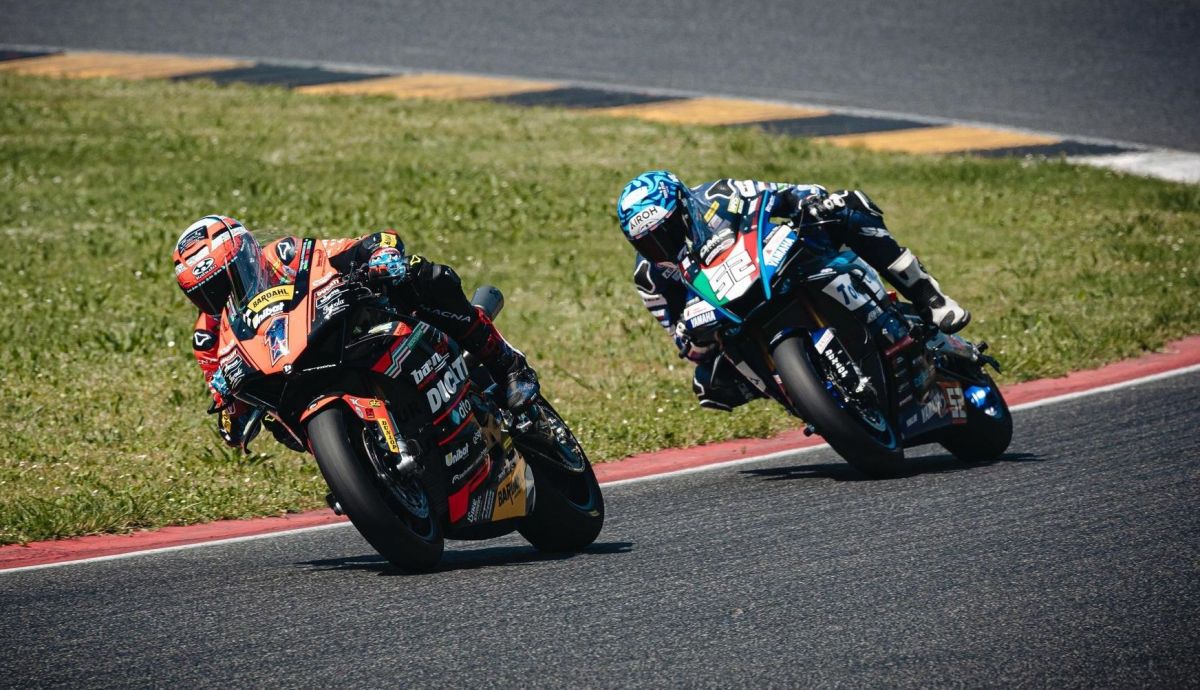 Michele Pirro cortó la racha de Alessandro Delbianco en el CIV ganando la segunda carrera en Mugello