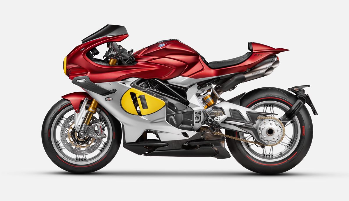MV Agusta Superveloce 1000 Ago 2025 Estudio (7)