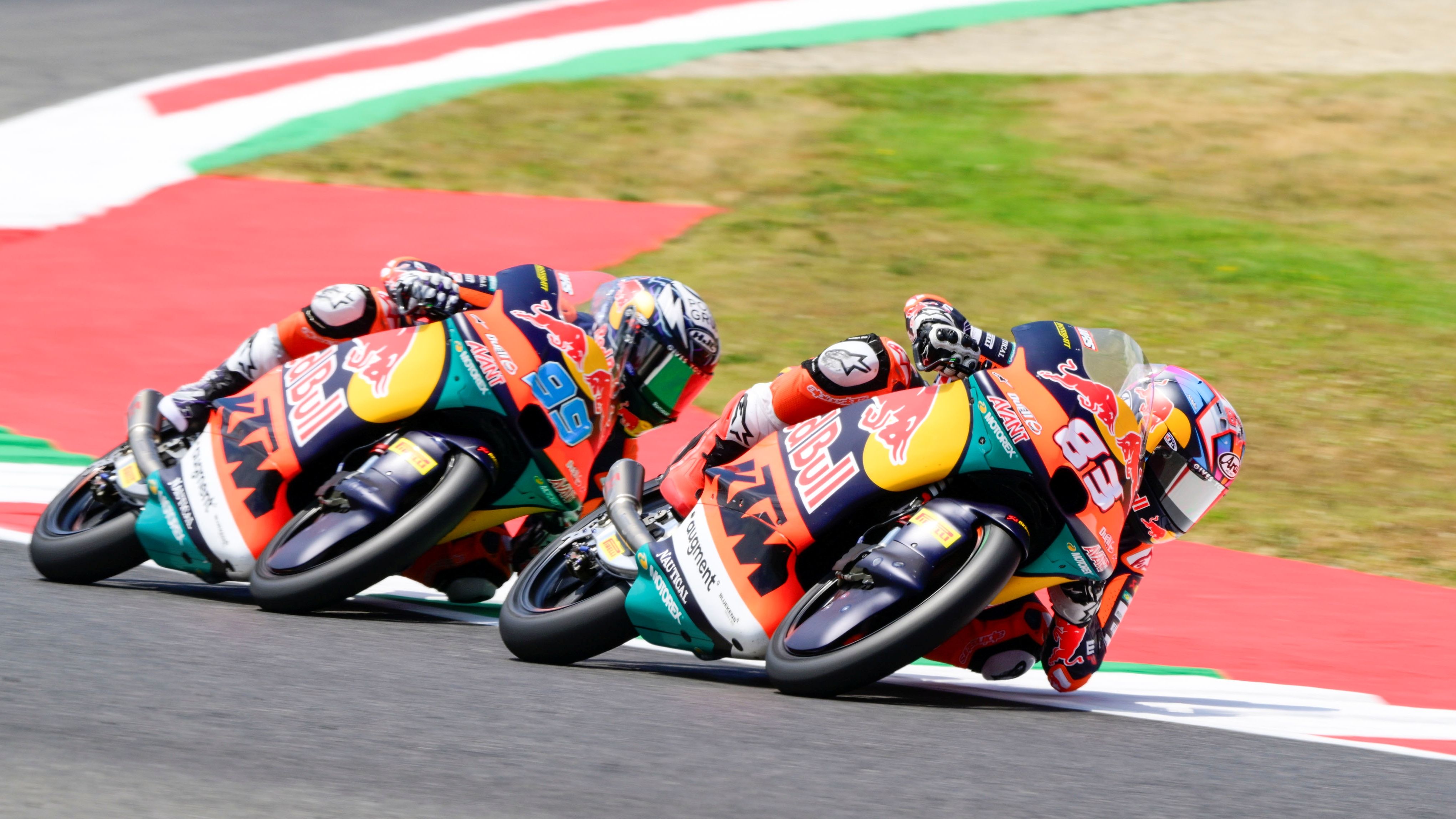 Álvaro Carpe ha logrado su primera pole ante José Antonio Rueda en Mugello