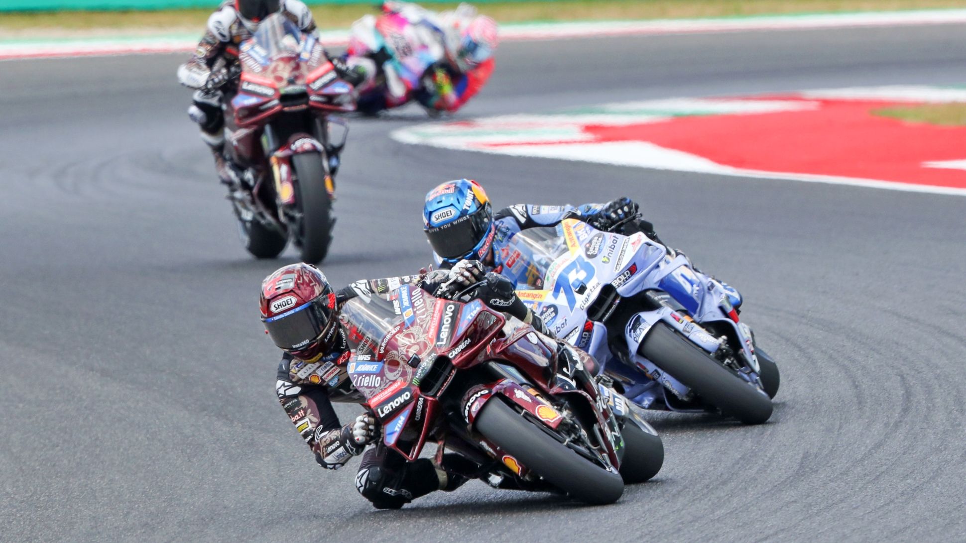 Marc Márquez aumenta su liderato sobre Álex Márquez en la clasificación general de MotoGP 2025 tras GP Italia en Mugello