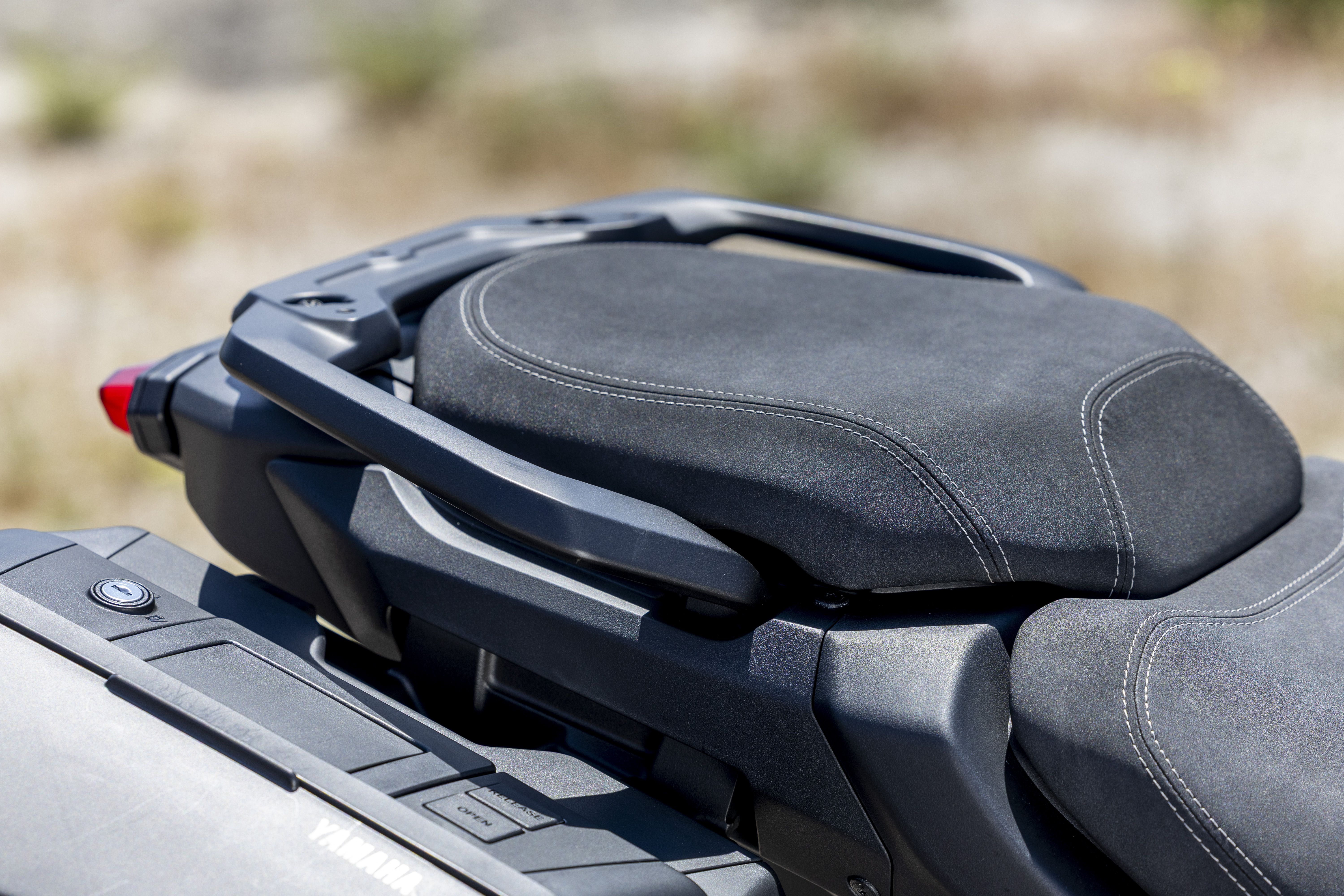 Yamaha Tracer9 GT 2025 Detalles (17)